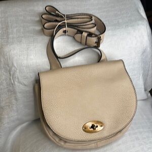 Mossimo Supply Co Cream and Gold Crossbody Bag